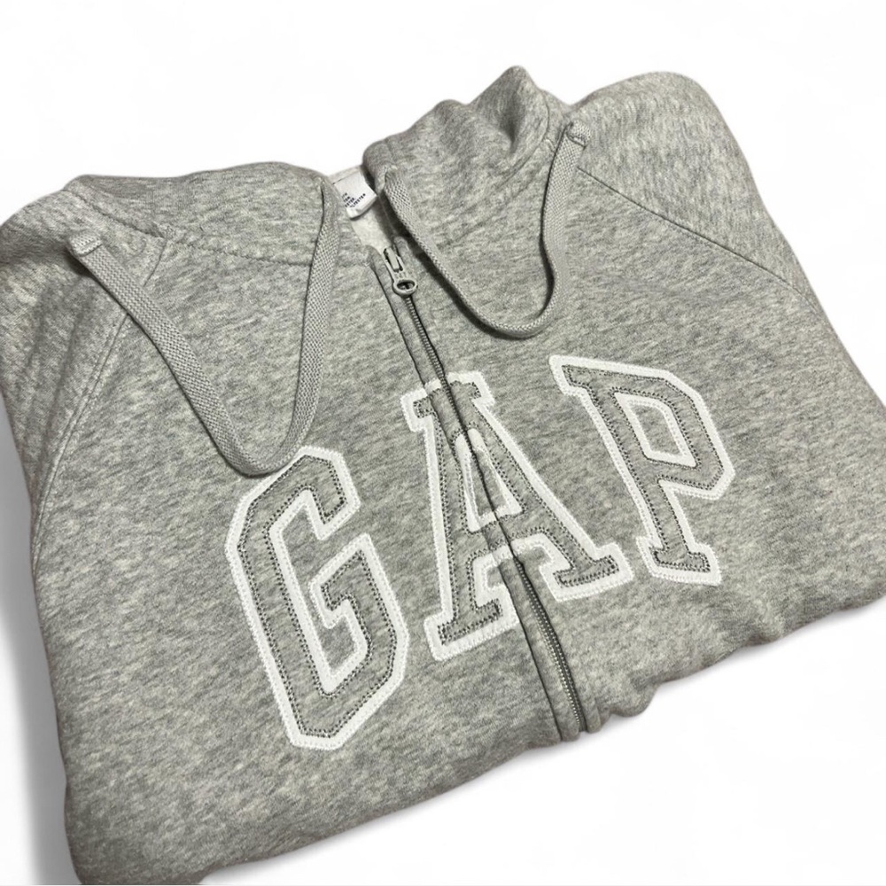 GAP Heather Gray Zip-Up Hoodie